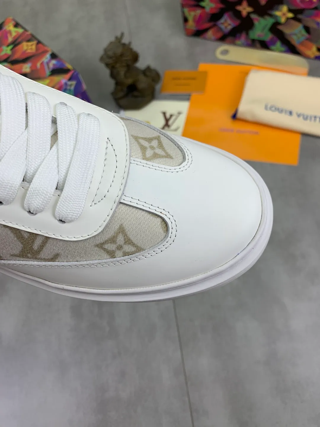 Men's men's shoes💰P520💰[New model]🆘High quality cowhide [Louis Vuitton]LV official website latest model🎁casual and fashionable men's shoes👟hot style💥simple and elegant style, exclusive for trendy men. Unique official website latest brand elements👑original decoration, fashionable and generous, the fabric is made of original denim➕comfortable and breathable mesh lining➕cow leather feet ✅The official website specifies wear-resistant casual outsole, the classic model is taken in real life🎬Color: 5⃣️colors available😍Number of codes: 38-44 Full set of packaging
